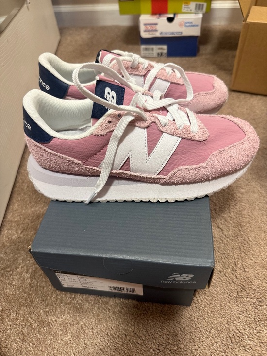 New Balance Shoes - New balance 237